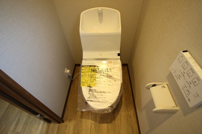 物件内観写真17　(トイレ)