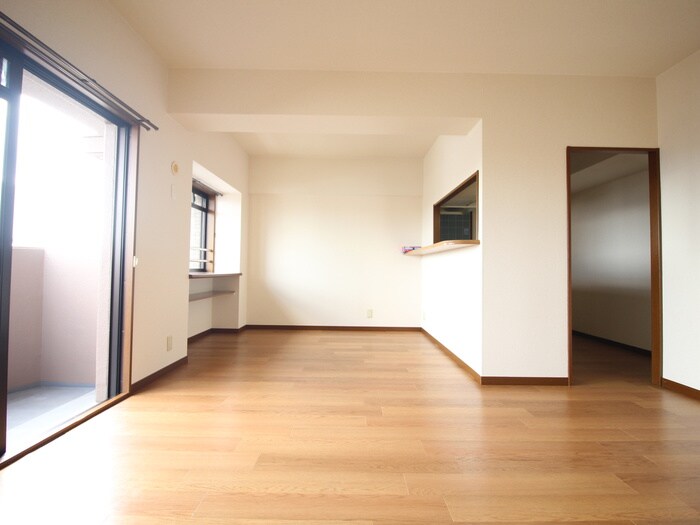 物件内観写真7　(居室)