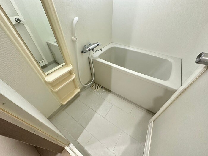 物件内観写真12　(バス／シャワールーム等)