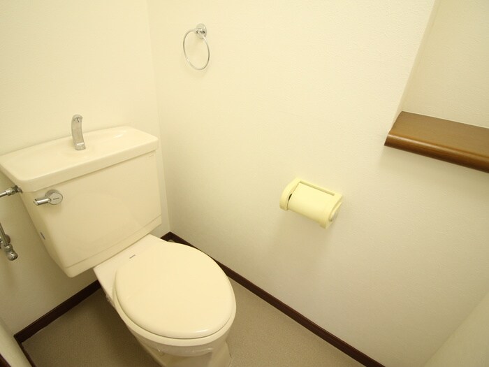 物件内観写真13　(トイレ)