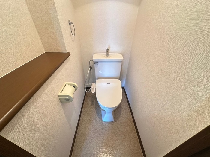 物件内観写真14　(トイレ)