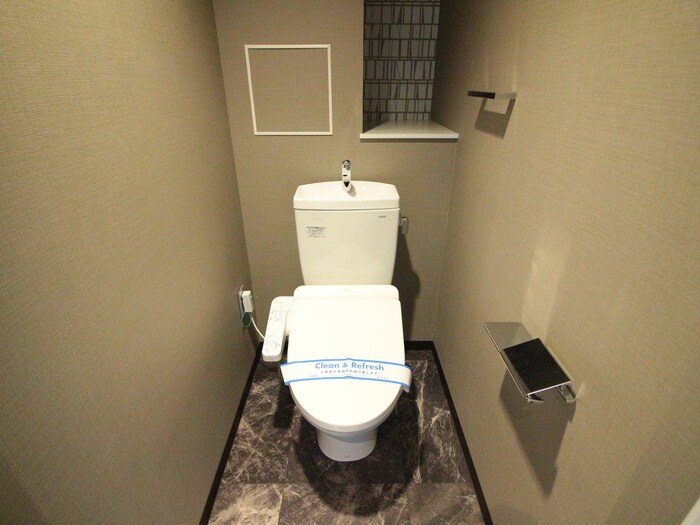 物件内観写真14　(トイレ)