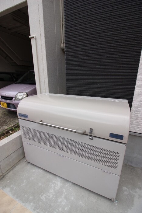 物件外観写真4　(建物設備)