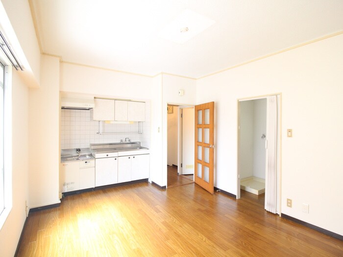 物件内観写真7　(居室)