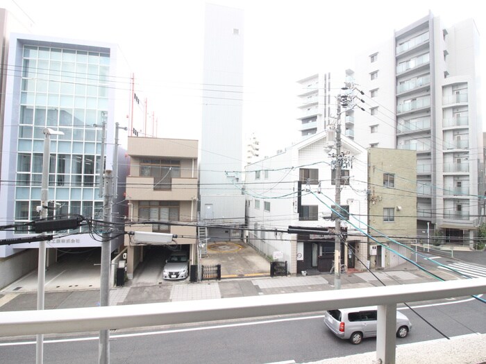 物件内観写真16　(室内からの展望)