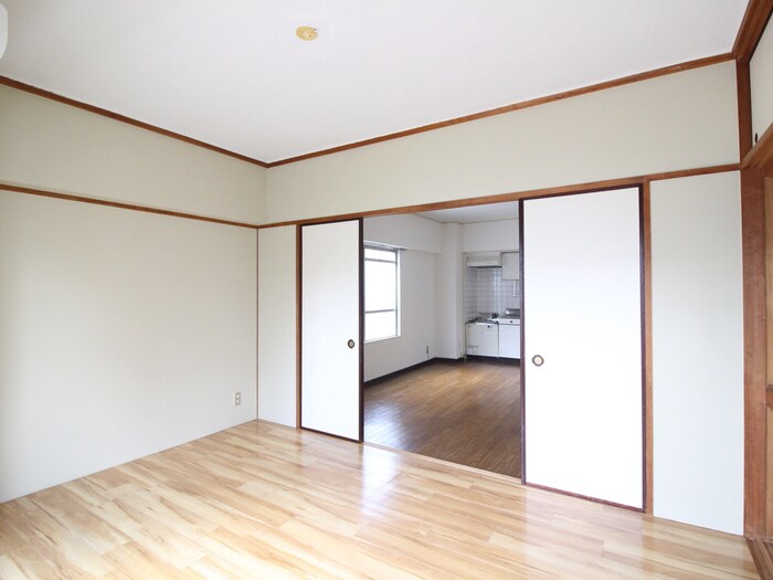 物件内観写真22　(居室)