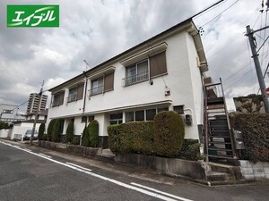 鈴木荘外観写真