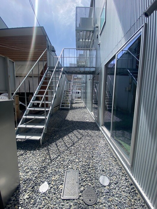 物件外観写真2　(外観写真)