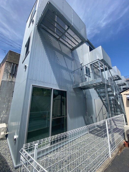 物件外観写真3　(外観写真)