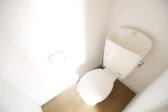 物件内観写真14　(トイレ)