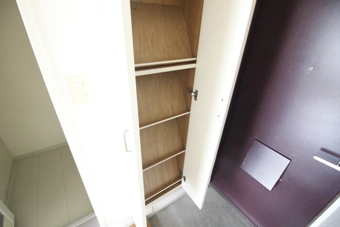 物件内観写真19　(靴箱)