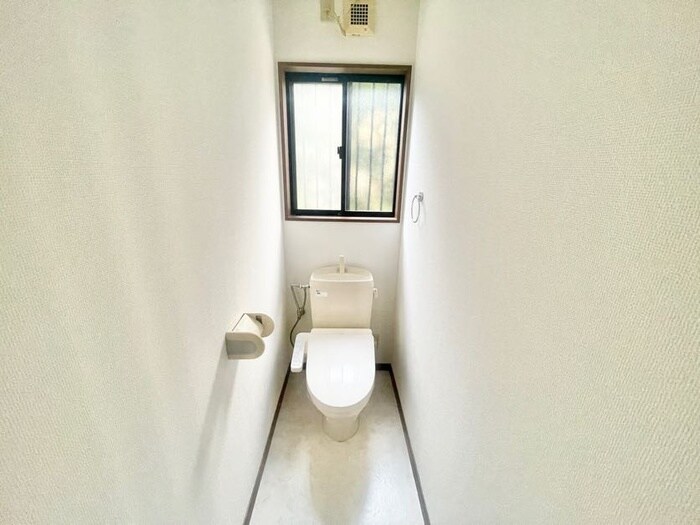 物件内観写真10　(トイレ)