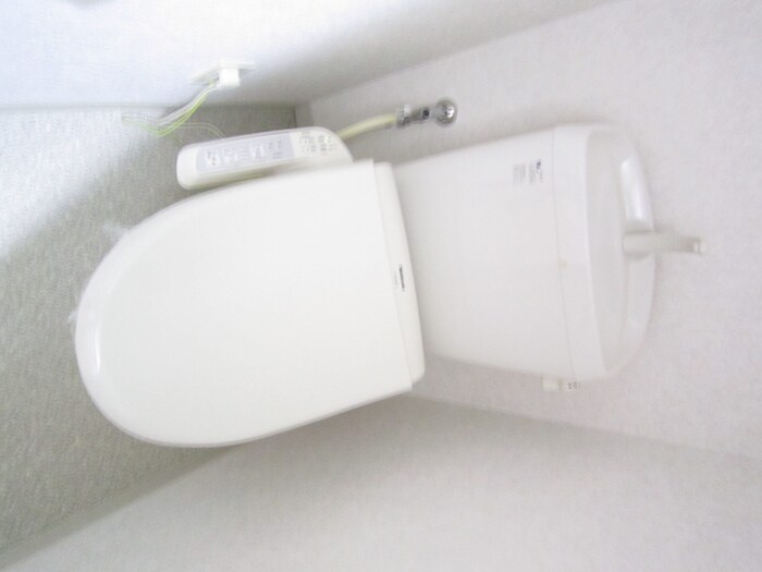 物件内観写真10　(トイレ)