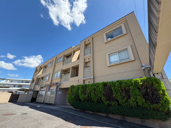 物件外観写真6　(外観写真)