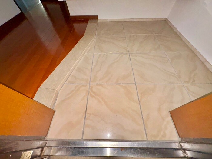 物件内観写真17　(玄関)