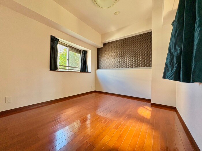 物件内観写真21　(居室)