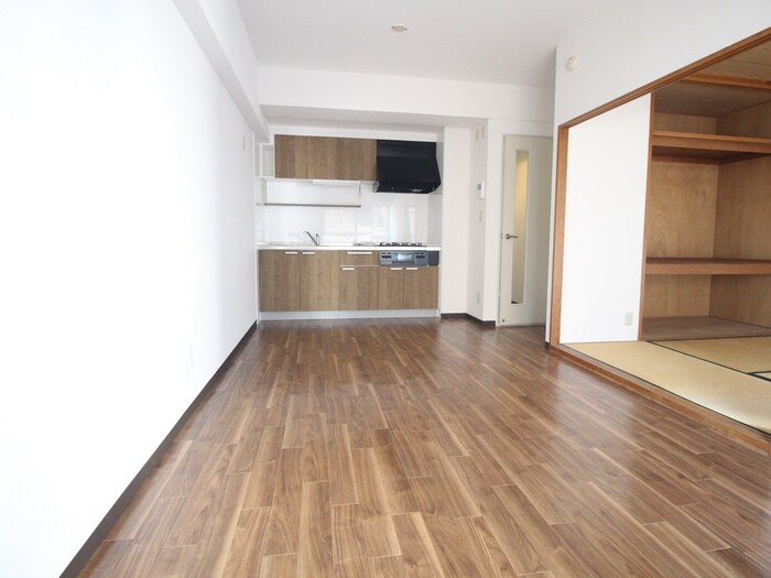 物件内観写真7　(居室)