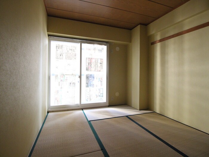 物件内観写真10　(居室)