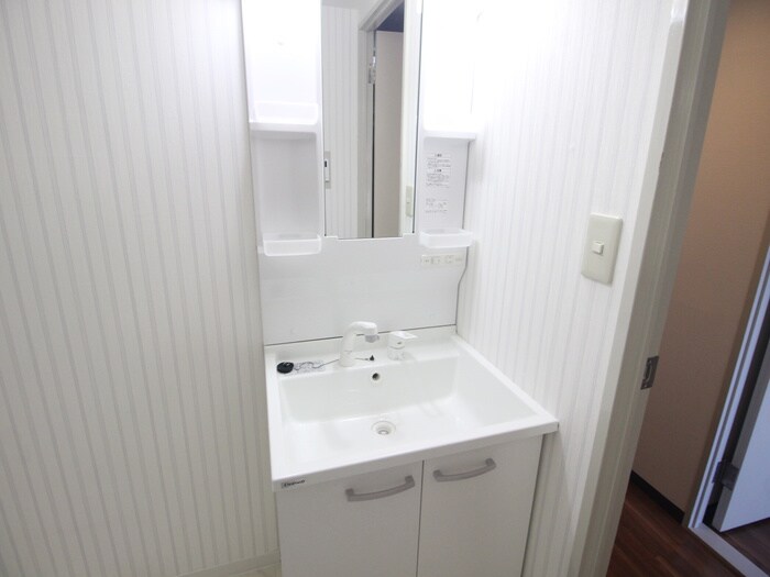 物件内観写真13　(洗面)