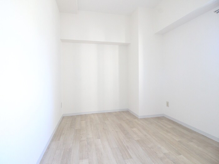 物件内観写真17　(居室)