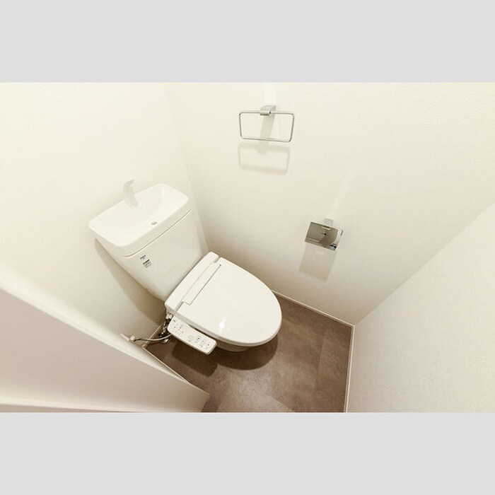 物件内観写真9　(トイレ)