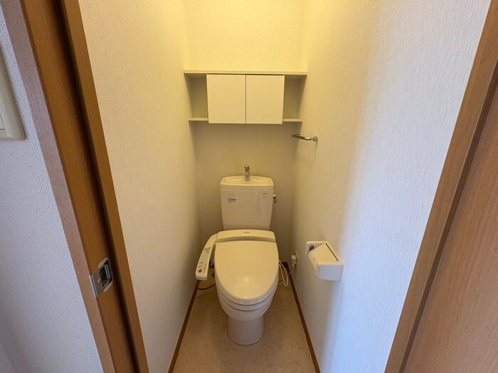 物件内観写真11　(トイレ)