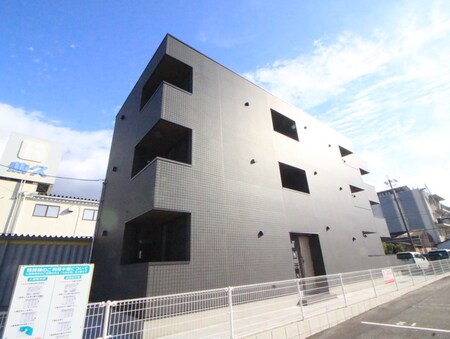 GRANDBLUE yajieⅠ外観写真
