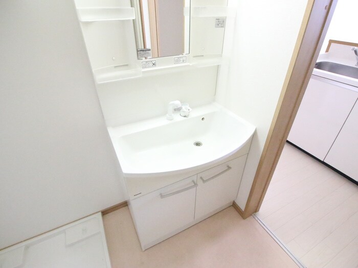 物件内観写真13　(洗面)