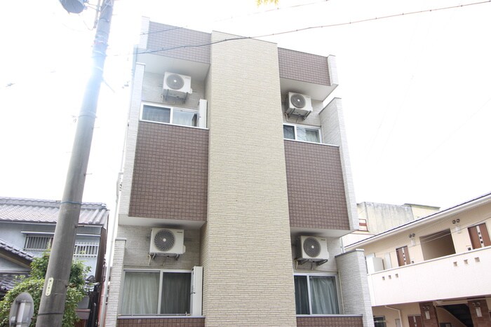 物件外観写真6　(外観写真)