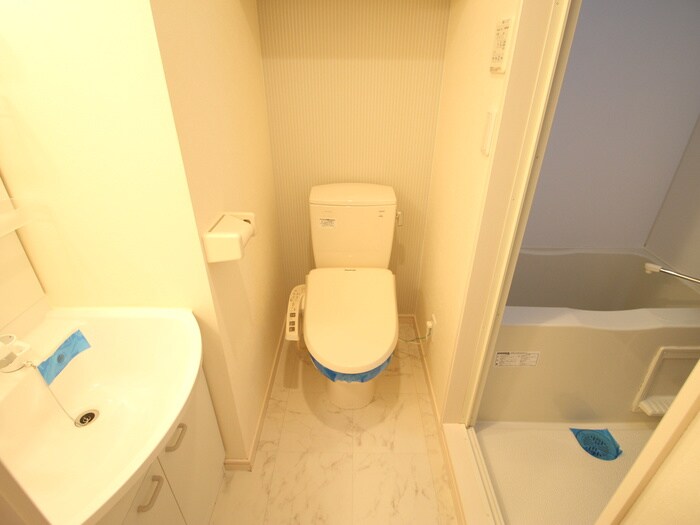 物件内観写真11　(トイレ)