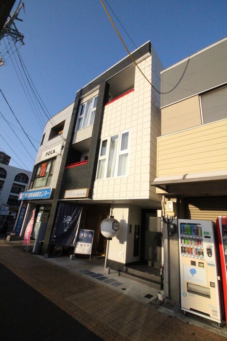 物件外観写真6　(外観写真)