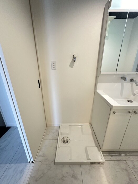 物件内観写真19　(洗濯機置場)