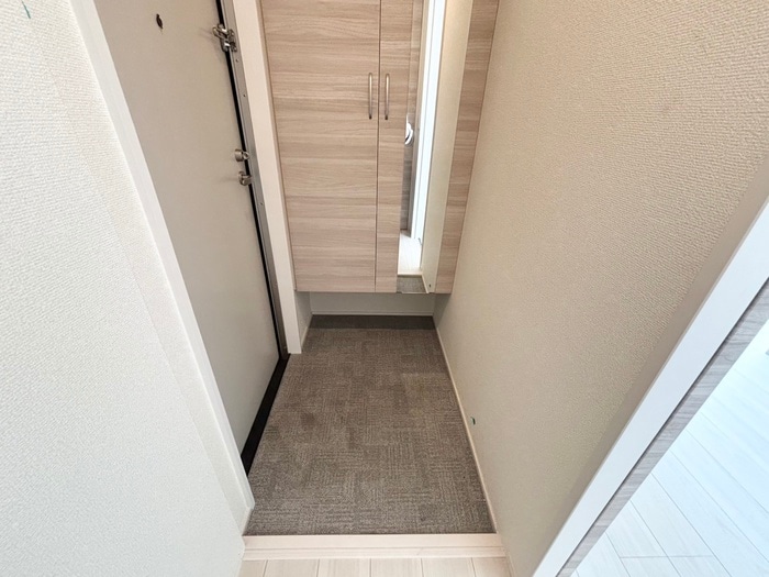 物件内観写真17　(玄関)