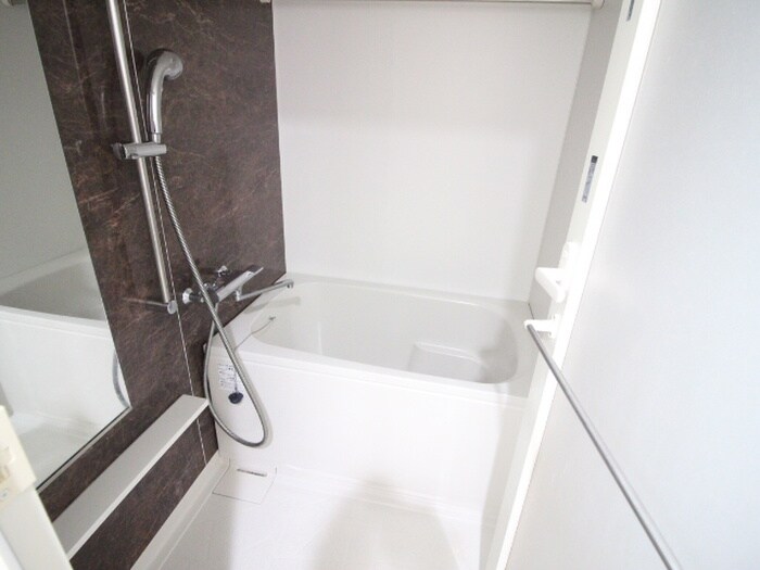 物件内観写真9　(バス／シャワールーム等)