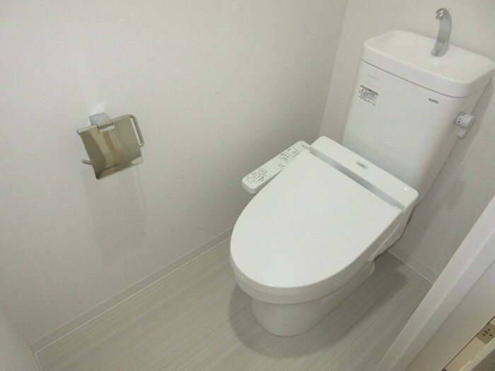 物件内観写真11　(トイレ)