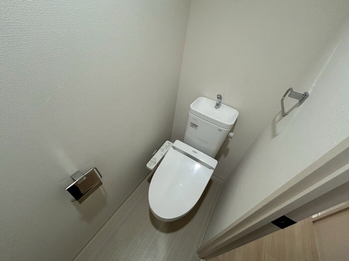 物件内観写真11　(トイレ)