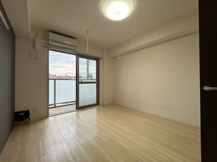 物件内観写真13　(居室)