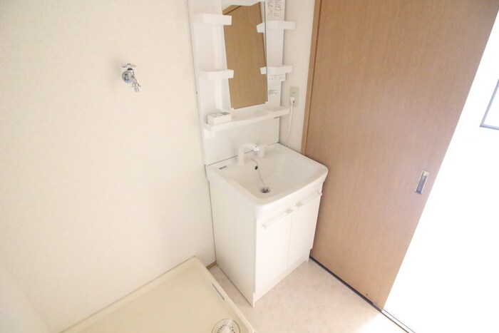 物件内観写真13　(洗面)