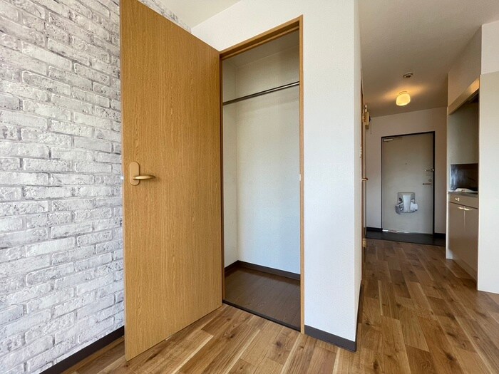 物件内観写真13　(収納)