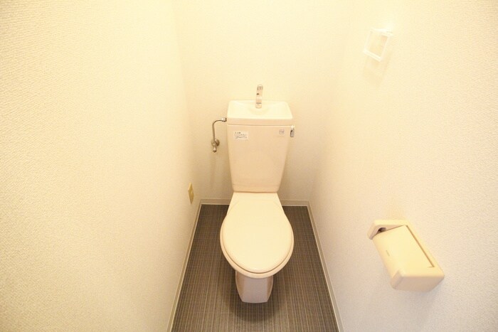 物件内観写真16　(トイレ)