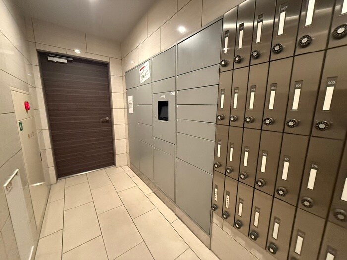 物件外観写真4　(建物設備)