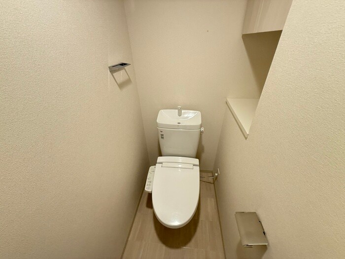 物件内観写真12　(トイレ)