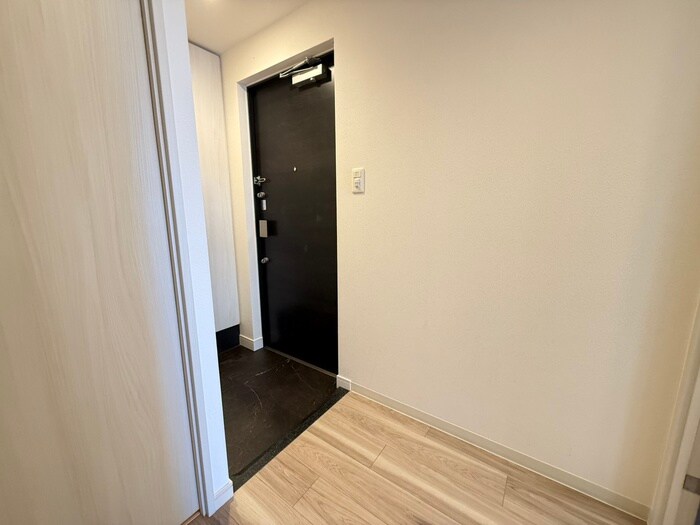 物件内観写真20　(廊下)