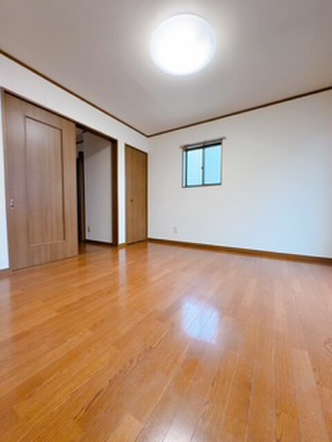 物件内観写真7　(居室)