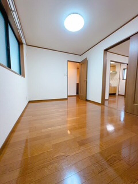 物件内観写真7　(居室)