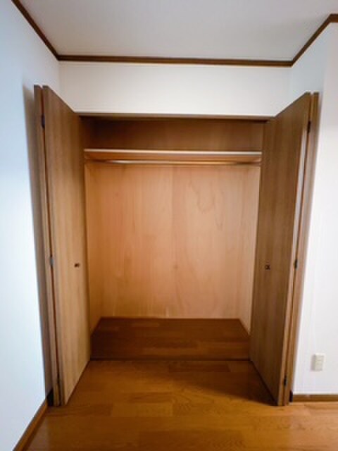 物件内観写真16　(収納)