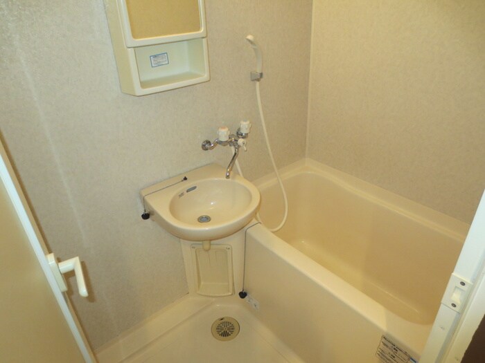 物件内観写真9　(バス／シャワールーム等)