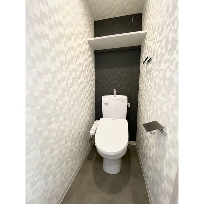 物件内観写真11　(トイレ)