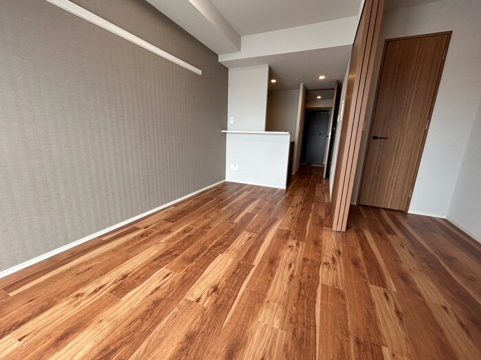 物件内観写真2　(居室)