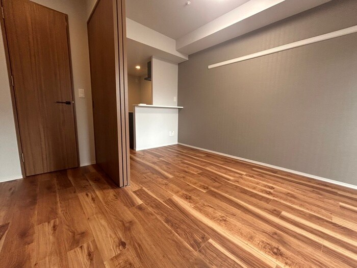 物件内観写真3　(居室)